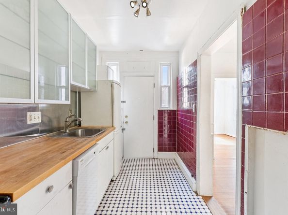 1100 Queen Street NE, Washington DC 20002