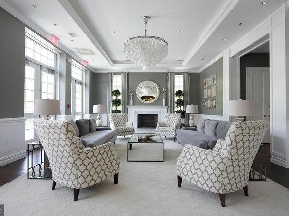 8215 River Road, Bethesda MD 20817