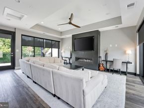 8215 River Road, Bethesda MD 20817