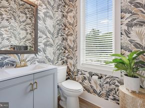 8215 River Road, Bethesda MD 20817