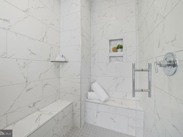 8215 River Road, Bethesda MD 20817