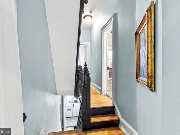 961 N 5TH Street, Philadelphia PA 19123