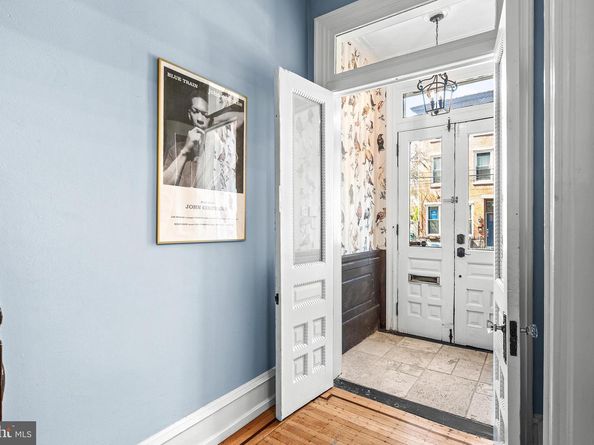 961 N 5TH Street, Philadelphia PA 19123