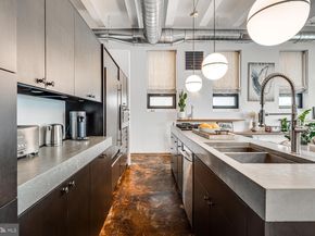 1413 Swann Street NW 1413R, Washington DC 20009