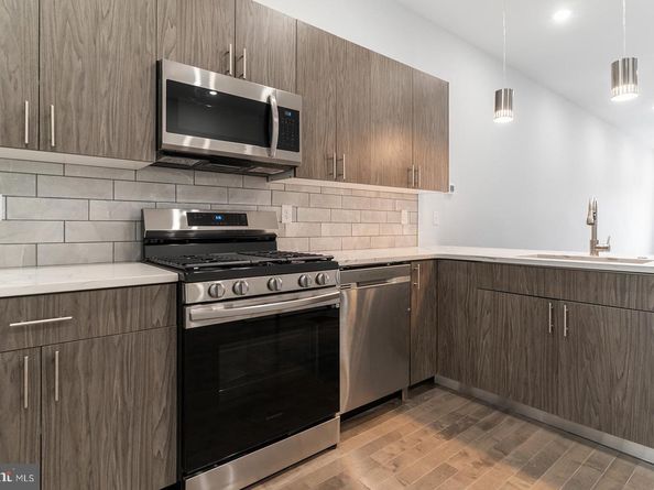 1947 N 7TH Street, Philadelphia PA 19122