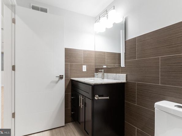1947 N 7TH Street, Philadelphia PA 19122