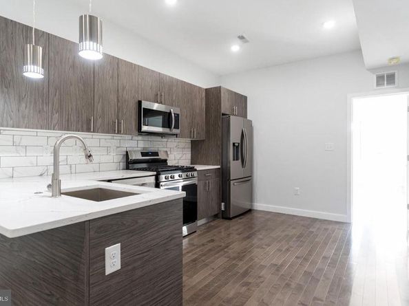 1947 N 7TH Street, Philadelphia PA 19122