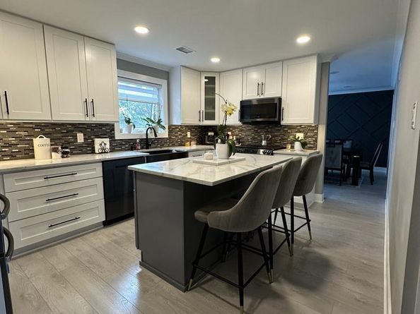 6561 Neshaminy Valley Drive, Bensalem PA 19020