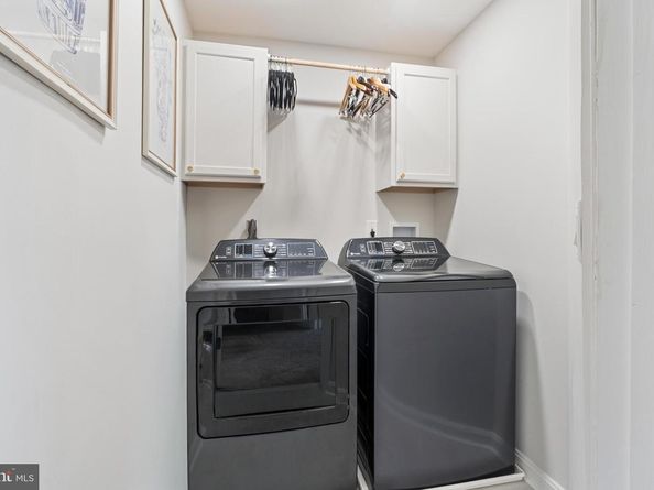 2702 Chanbourne Way, Vienna VA 22181