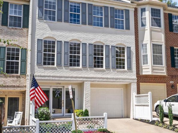 2702 Chanbourne Way, Vienna VA 22181