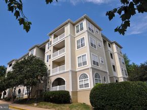 4561 Strutfield Lane 3115, Alexandria VA 22311