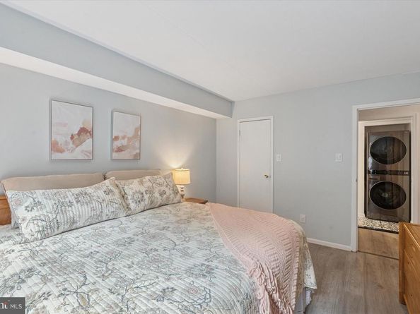 305 Shawmont Avenue C, Philadelphia PA 19128