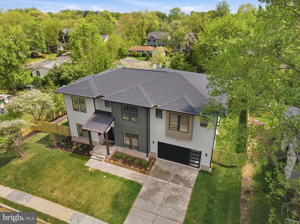 402 Marshall Road SW, Vienna VA 22180