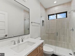 402 Marshall Road SW, Vienna VA 22180