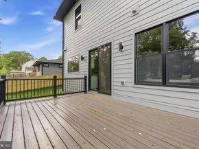 402 Marshall Road SW, Vienna VA 22180