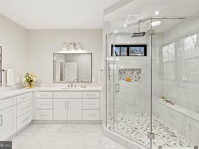 402 Marshall Road SW, Vienna VA 22180