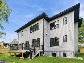 402 Marshall Road SW, Vienna VA 22180