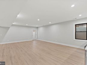 402 Marshall Road SW, Vienna VA 22180