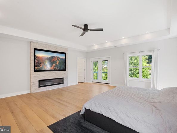 7214 Shreve Road, Falls Church VA 22043