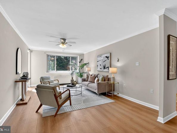 2711 Ordway Street NW 300, Washington DC 20008