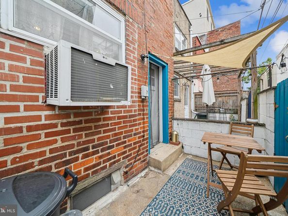 1120 Emily Street, Philadelphia PA 19148