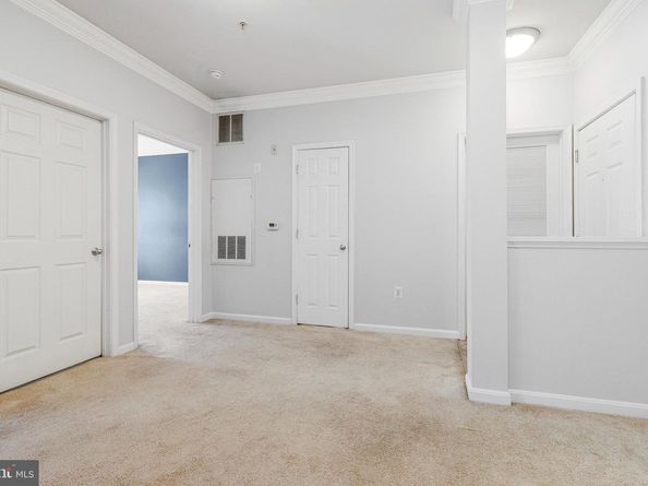 4862 Eisenhower Avenue 272, Alexandria VA 22304