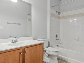 4862 Eisenhower Avenue 272, Alexandria VA 22304