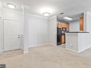 4862 Eisenhower Avenue 272, Alexandria VA 22304