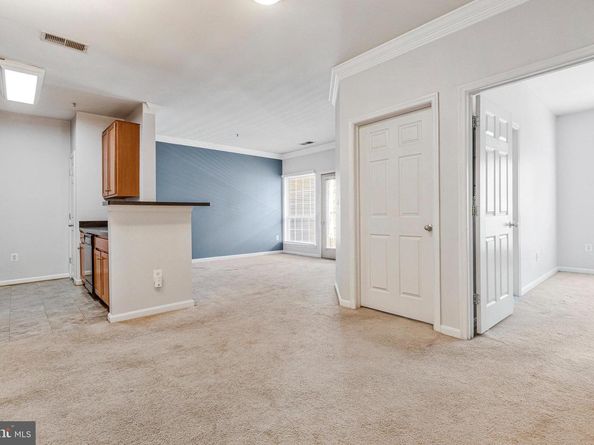 4862 Eisenhower Avenue 272, Alexandria VA 22304