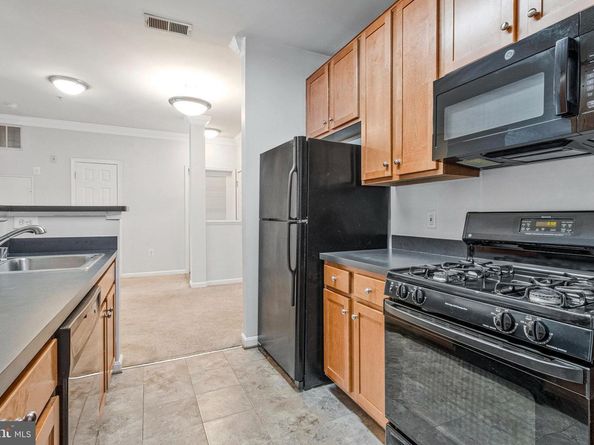 4862 Eisenhower Avenue 272, Alexandria VA 22304