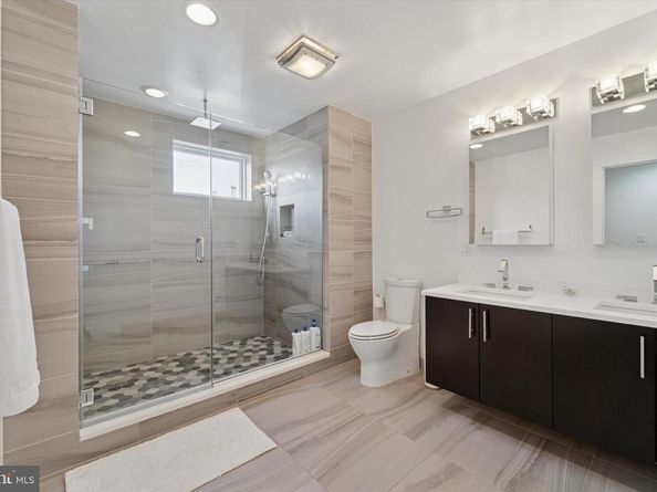 322 Fairmount Avenue, Philadelphia PA 19123