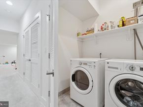 322 Fairmount Avenue, Philadelphia PA 19123
