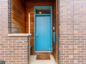 422 Fairmount Avenue, Philadelphia PA 19123