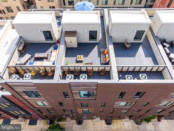 422 Fairmount Avenue, Philadelphia PA 19123