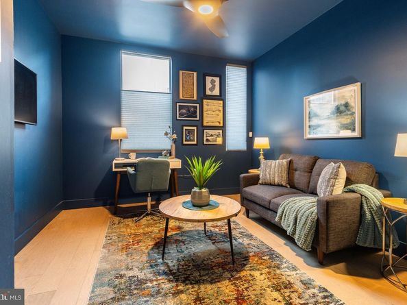 422 Fairmount Avenue, Philadelphia PA 19123