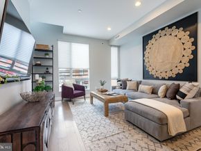 422 Fairmount Avenue, Philadelphia PA 19123