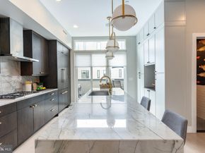 422 Fairmount Avenue, Philadelphia PA 19123