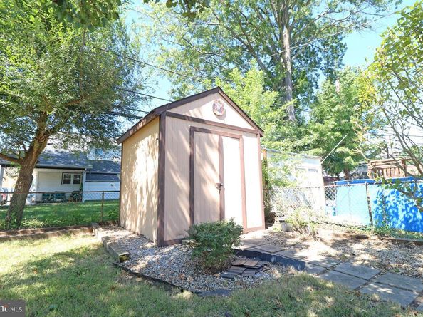 2367 Chipmunk Lane, Secane PA 19018