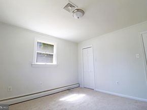 2367 Chipmunk Lane, Secane PA 19018