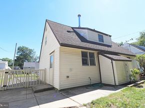2367 Chipmunk Lane, Secane PA 19018