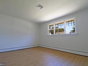 2367 Chipmunk Lane, Secane PA 19018