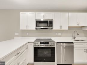 1753 W SE C, Washington DC 20020