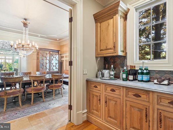 6413 Garnett Drive, Chevy Chase MD 20815