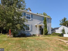 1014 N York Road, Willow Grove PA 19090