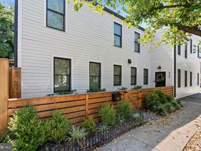 830 Oronoco Street, Alexandria VA 22314