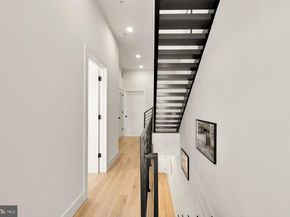1729 T Street NW 4, Washington DC 20009