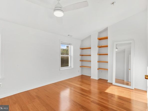 944 N Randolph Street, Philadelphia PA 19123
