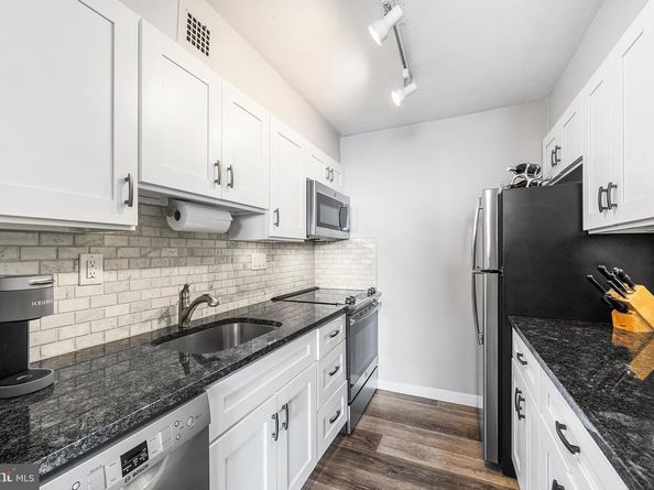 224 W Rittenhouse Square 2308, Philadelphia PA 19103