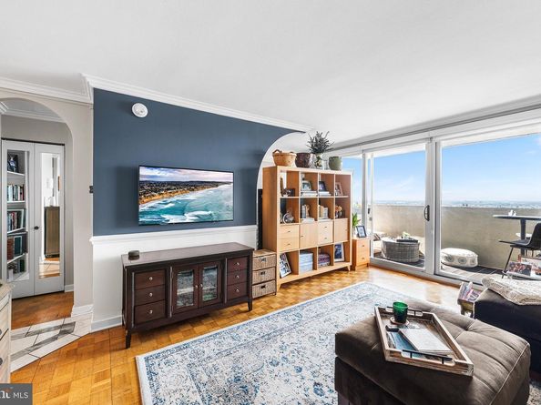 224 W Rittenhouse Square 2308, Philadelphia PA 19103