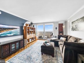 224 W Rittenhouse Square 2308, Philadelphia PA 19103